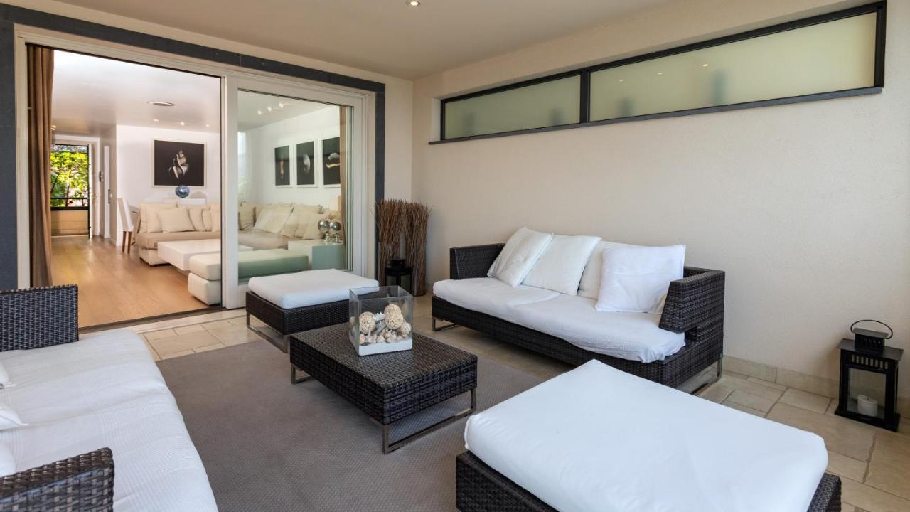 Beautiful Apartment In The Centre Of ตาออร์มินา ภายนอก รูปภาพ